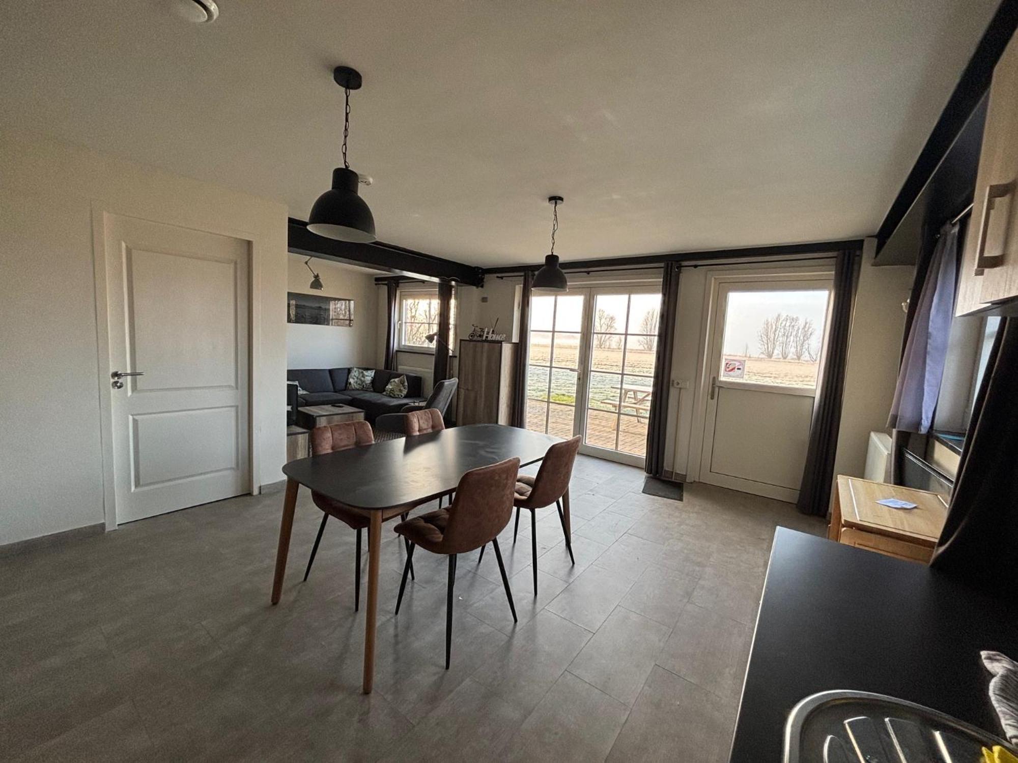 Klein Cambron Apartment Хулст Екстериор снимка